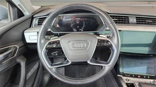 2021 Audi e-tron - Images - 14