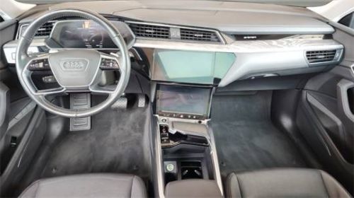 2021 Audi e-tron - Images - 15