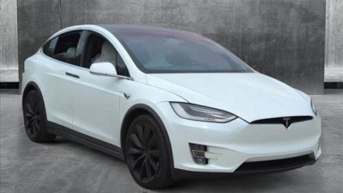 2019 Tesla Model X - Images - 2