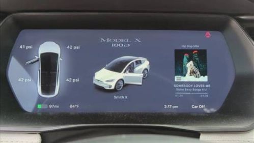 2019 Tesla Model X - Images - 9