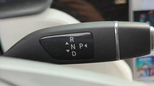 2019 Tesla Model X - Images - 10