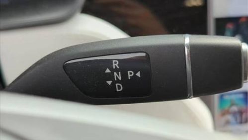 2019 Tesla Model X - Images - 10