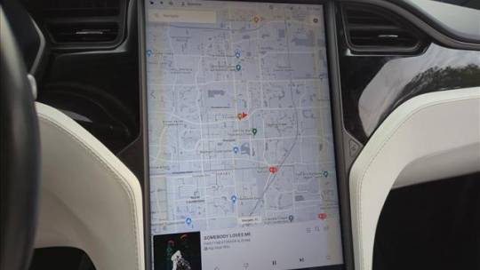 2019 Tesla Model X - Images - 11