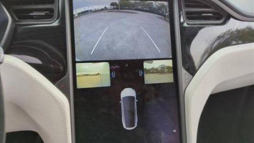 2019 Tesla Model X - Images - 12