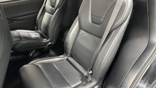 2017 Tesla Model X - Images - 25