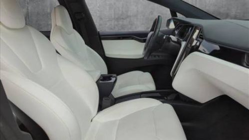 2019 Tesla Model X - Images - 26