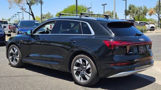 2023 Audi e-tron - Images - 6