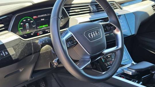 2023 Audi e-tron - Images - 8