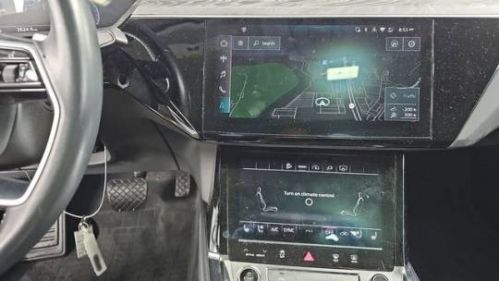 2021 Audi e-tron - Images - 10