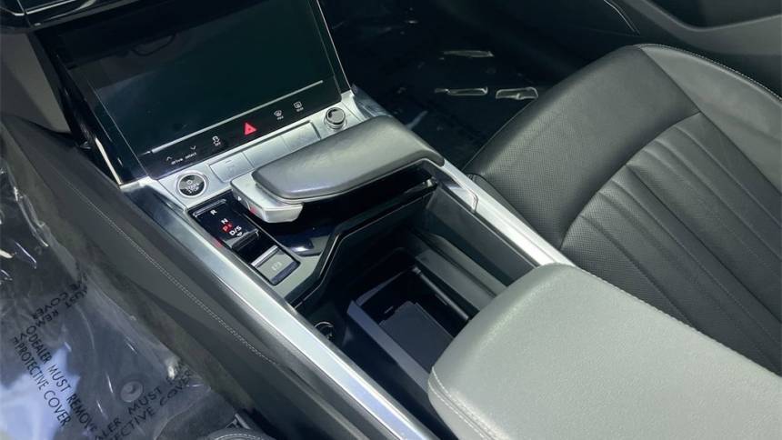 2021 Audi e-tron - Images - 25