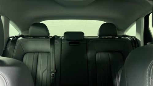 2021 Audi e-tron - Images - 34