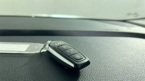 2021 Audi e-tron - Images - 36