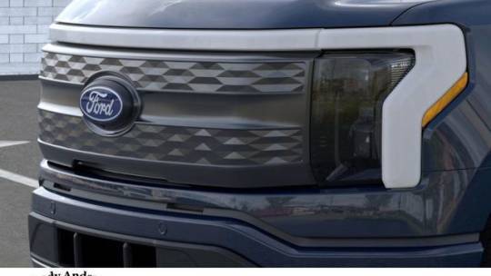 2025 Ford F-150 Lightning - Images - 17