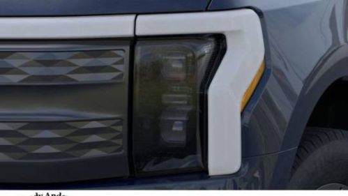 2025 Ford F-150 Lightning - Images - 18
