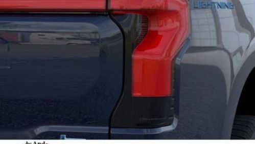 2025 Ford F-150 Lightning - Images - 21