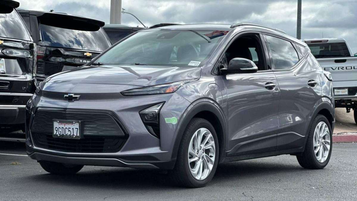 2023 Chevrolet Bolt - Images - 9