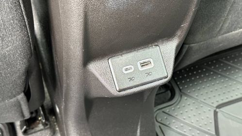 2023 Chevrolet Bolt - Images - 40