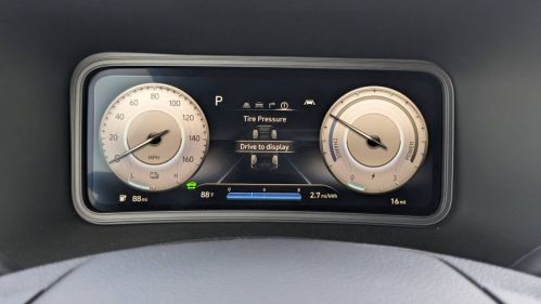 2023 Hyundai Kona Electric - Images - 30
