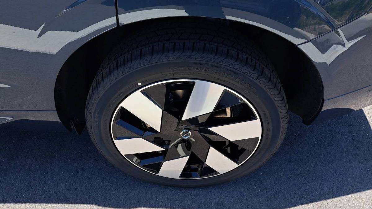 2025 Volvo XC60 - Images - 7