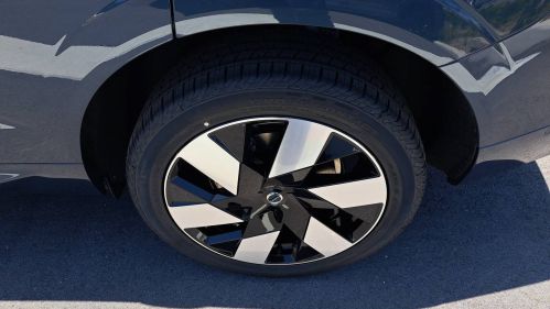 2025 Volvo XC60 - Images - 7