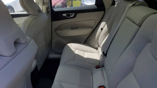 2025 Volvo XC60 - Images - 12