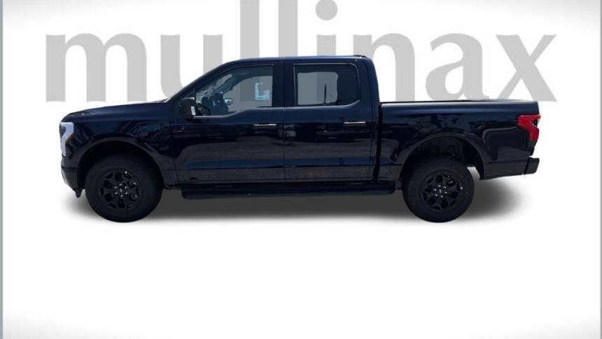 2025 Ford F-150 Lightning - Images - 2