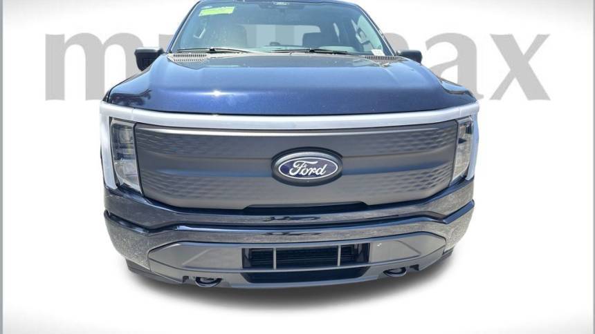 2025 Ford F-150 Lightning - Images - 9