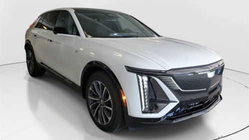 2025 Cadillac Lyriq - Images - 2