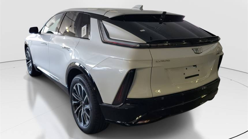 2025 Cadillac Lyriq - Images - 4