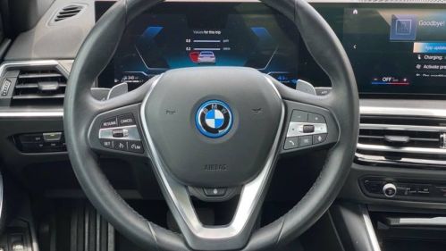 2024 BMW 3 Series - Images - 11