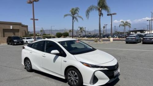 2020 Toyota Prius Prime - Images - 2