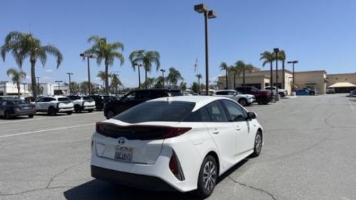 2020 Toyota Prius Prime - Images - 8