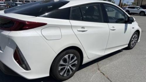 2020 Toyota Prius Prime - Images - 12