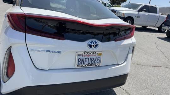 2020 Toyota Prius Prime - Images - 13