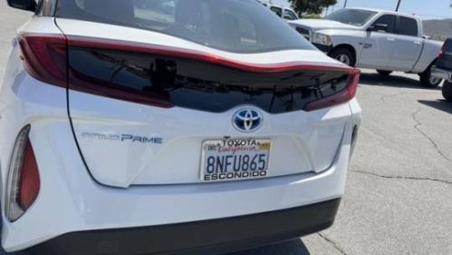 2020 Toyota Prius Prime - Images - 13