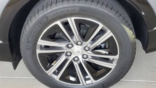 2025 Cadillac Lyriq - Images - 5