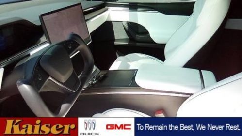 2022 Tesla Model X - Images - 1