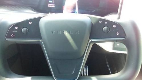 2022 Tesla Model X - Images - 5
