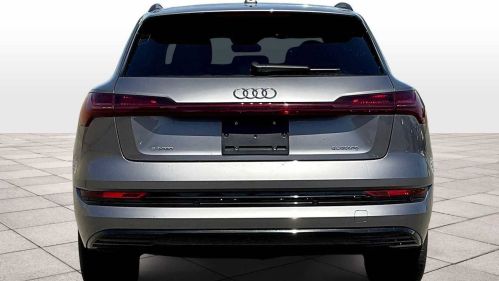 2021 Audi e-tron - Images - 4