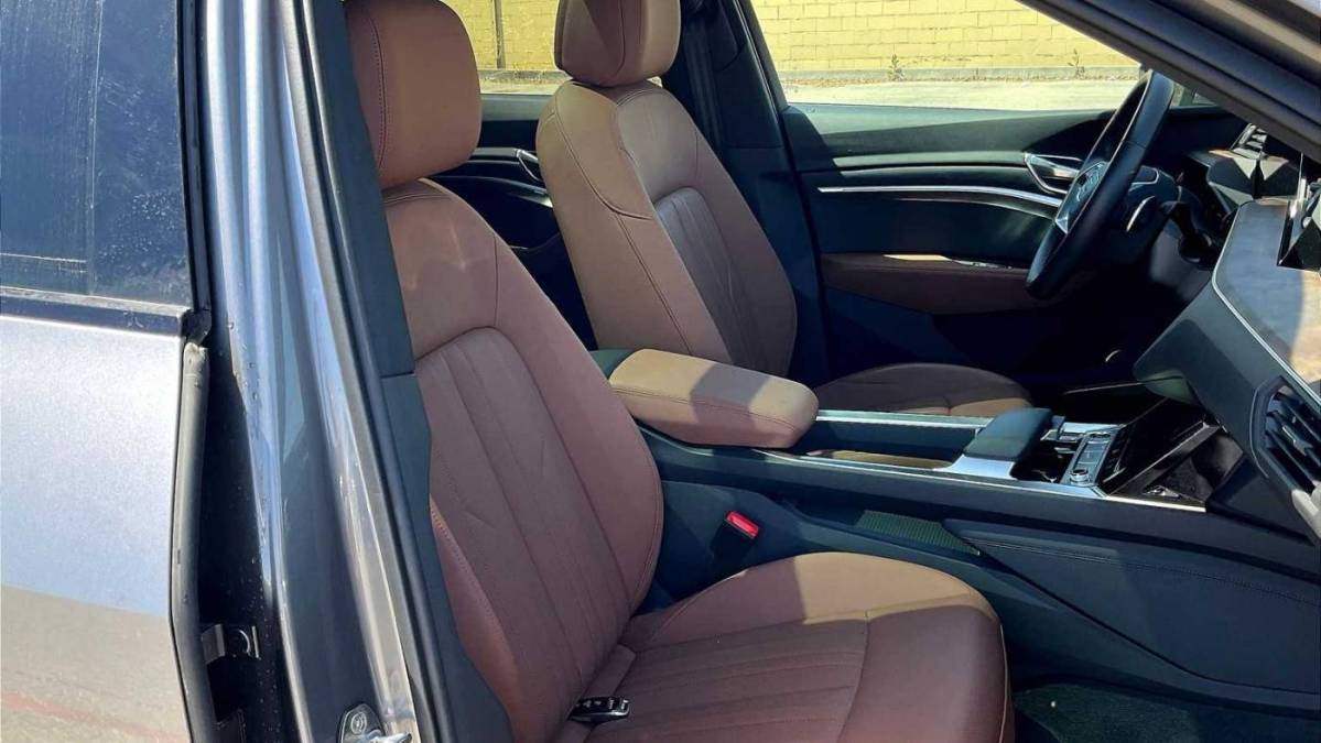 2021 Audi e-tron - Images - 7
