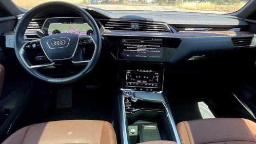 2021 Audi e-tron - Images - 14