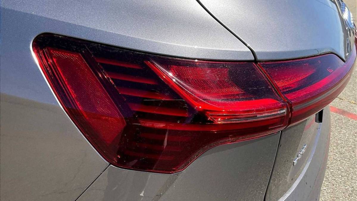 2021 Audi e-tron - Images - 28