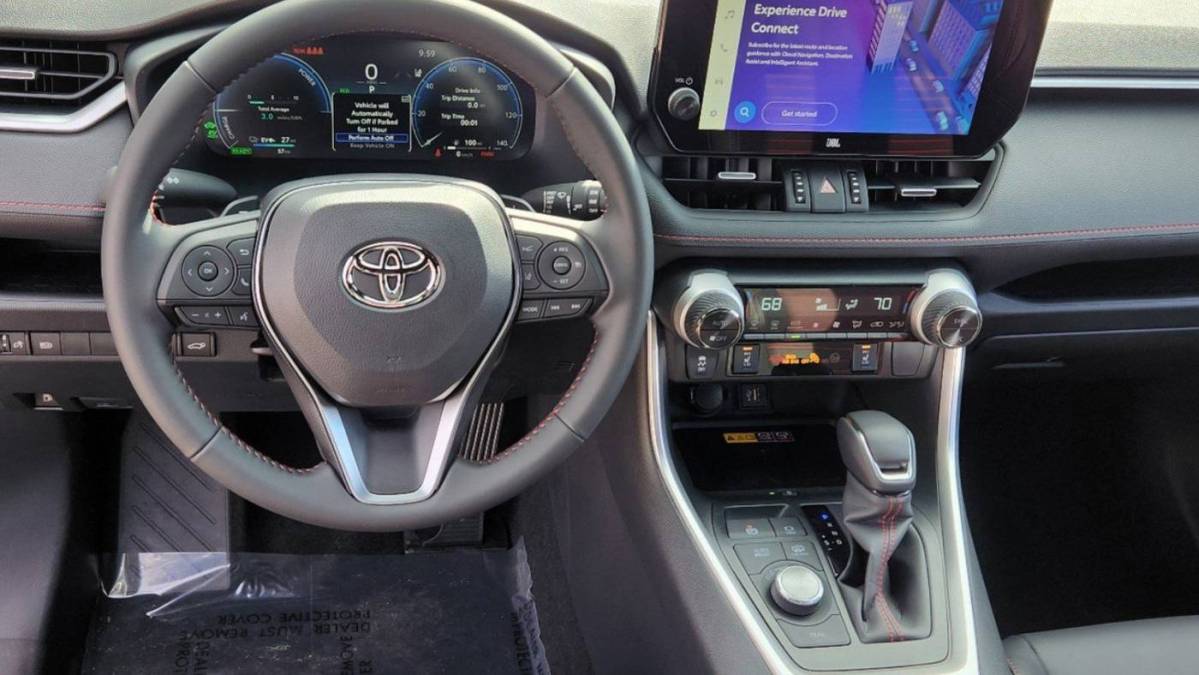 2025 Toyota RAV4 Plug-In Hybrid - Images - 9