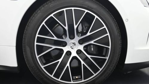 2025 Porsche Taycan - Images - 22