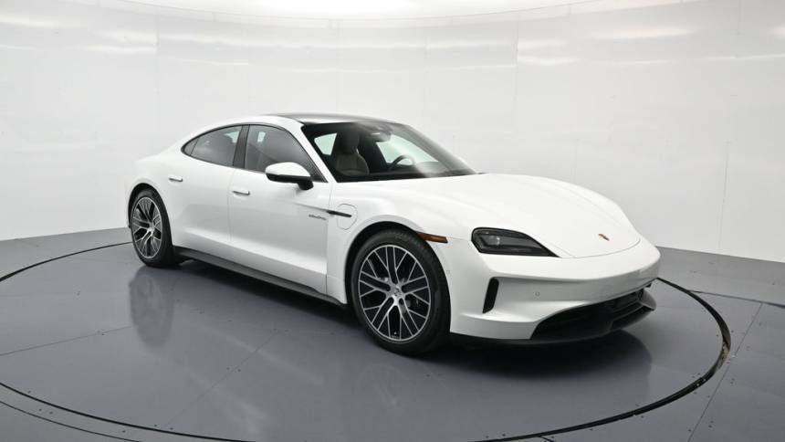 2025 Porsche Taycan - Images - 27