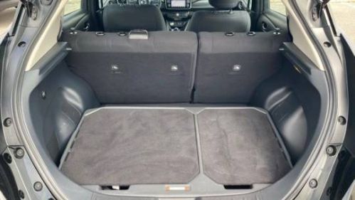 2019 Nissan LEAF - Images - 8