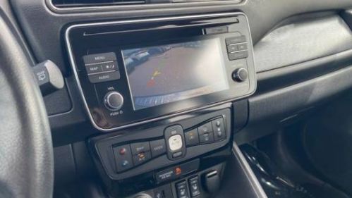 2019 Nissan LEAF - Images - 19