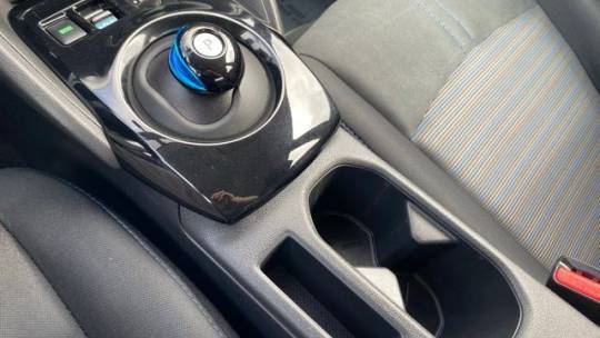 2019 Nissan LEAF - Images - 20
