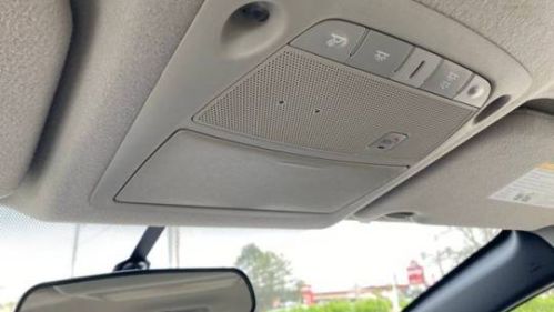 2019 Nissan LEAF - Images - 22