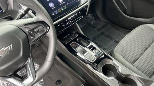 2022 Chevrolet Bolt - Images - 23